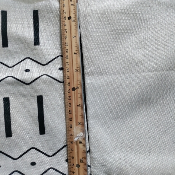 4 Pillow covers rectangular - Picture 2 of 8